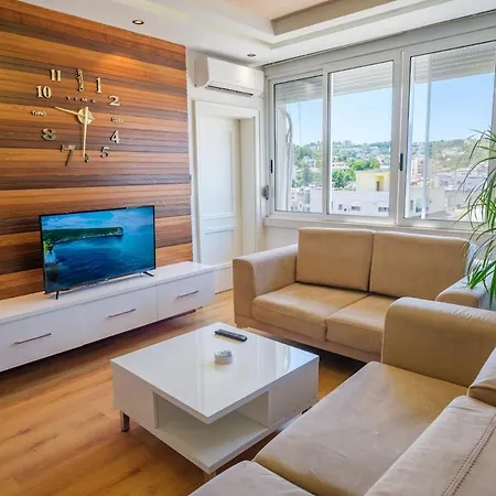 Dom wakacyjny Modern 2 Bedroom *