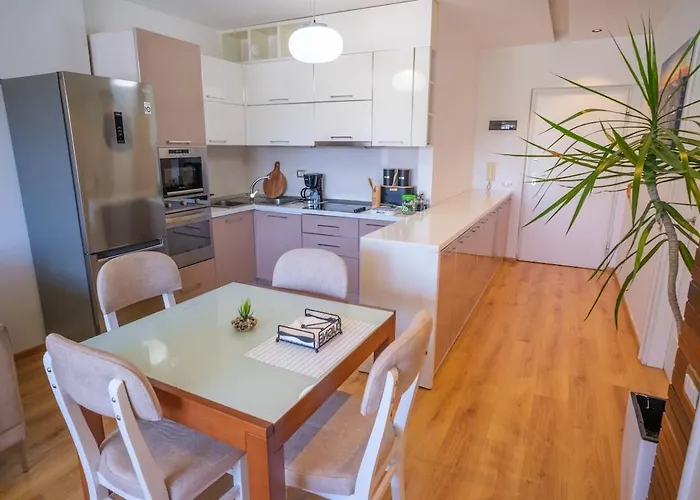 Modern 2 Bedroom 度假居 Durrës