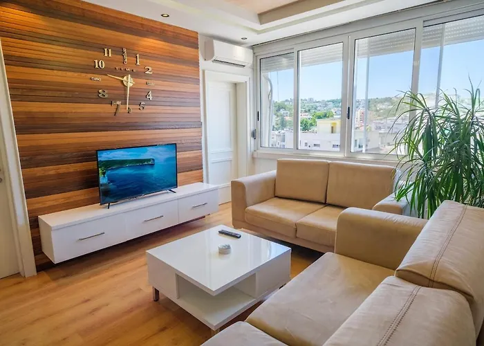 Dom wakacyjny Modern 2 Bedroom *